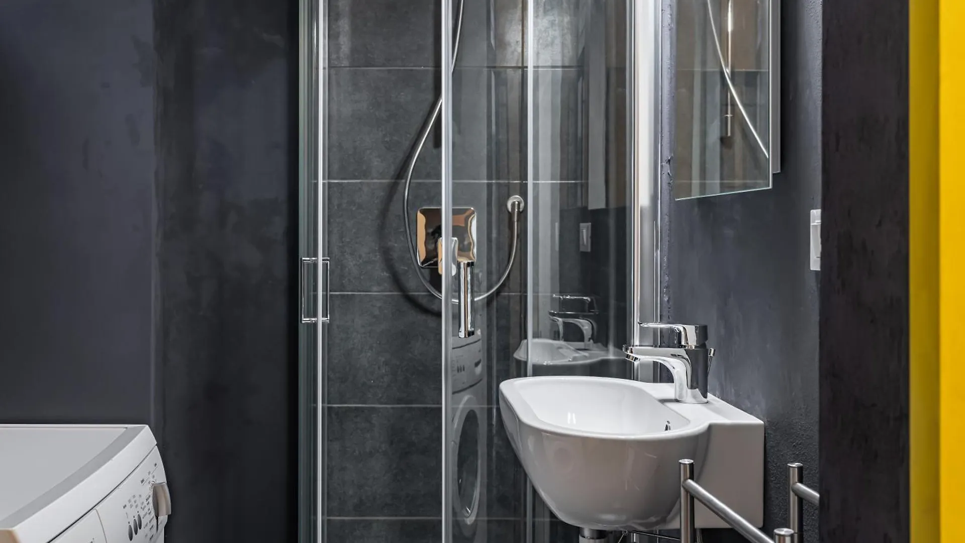 Relais Mangano - Apartment - By Host4U Bréscia 0*,